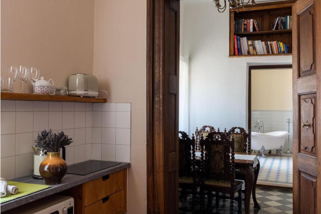 Ambrozuv Dvur Daire Pouzdrany Dış mekan fotoğraf